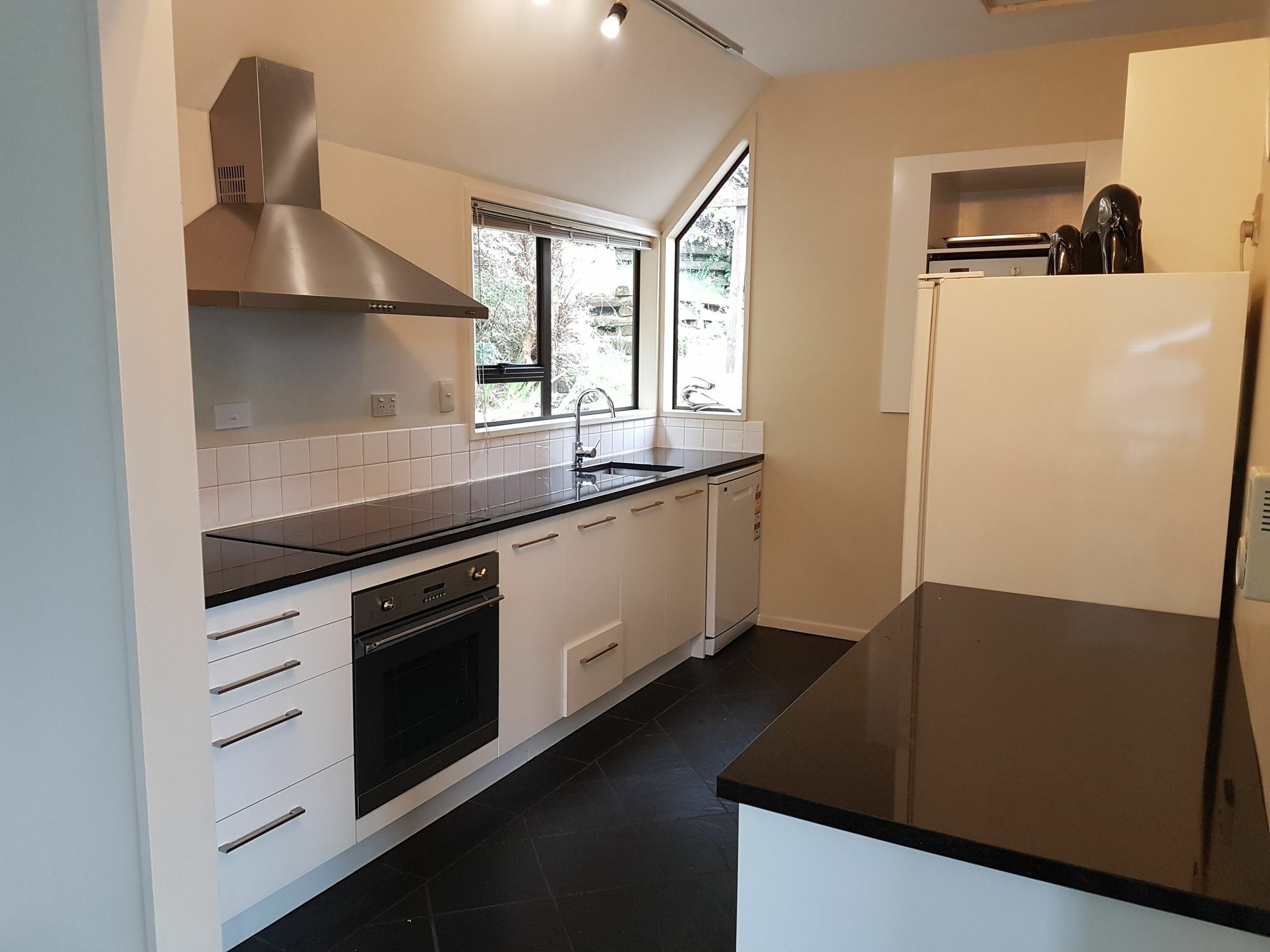 Queenstown Lakeview Holiday Home-5Mins To Town Exterior foto
